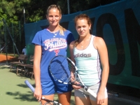 karolina-pliskova-jana-cepelova-1